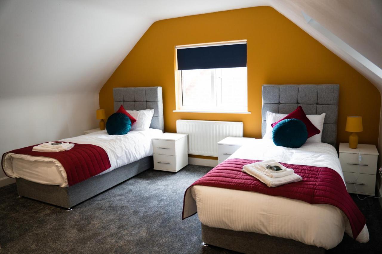 The Woodlands, Shortstay, Ideal For Families, Relocation, Contractors, Travel Stay Horley Buitenkant foto