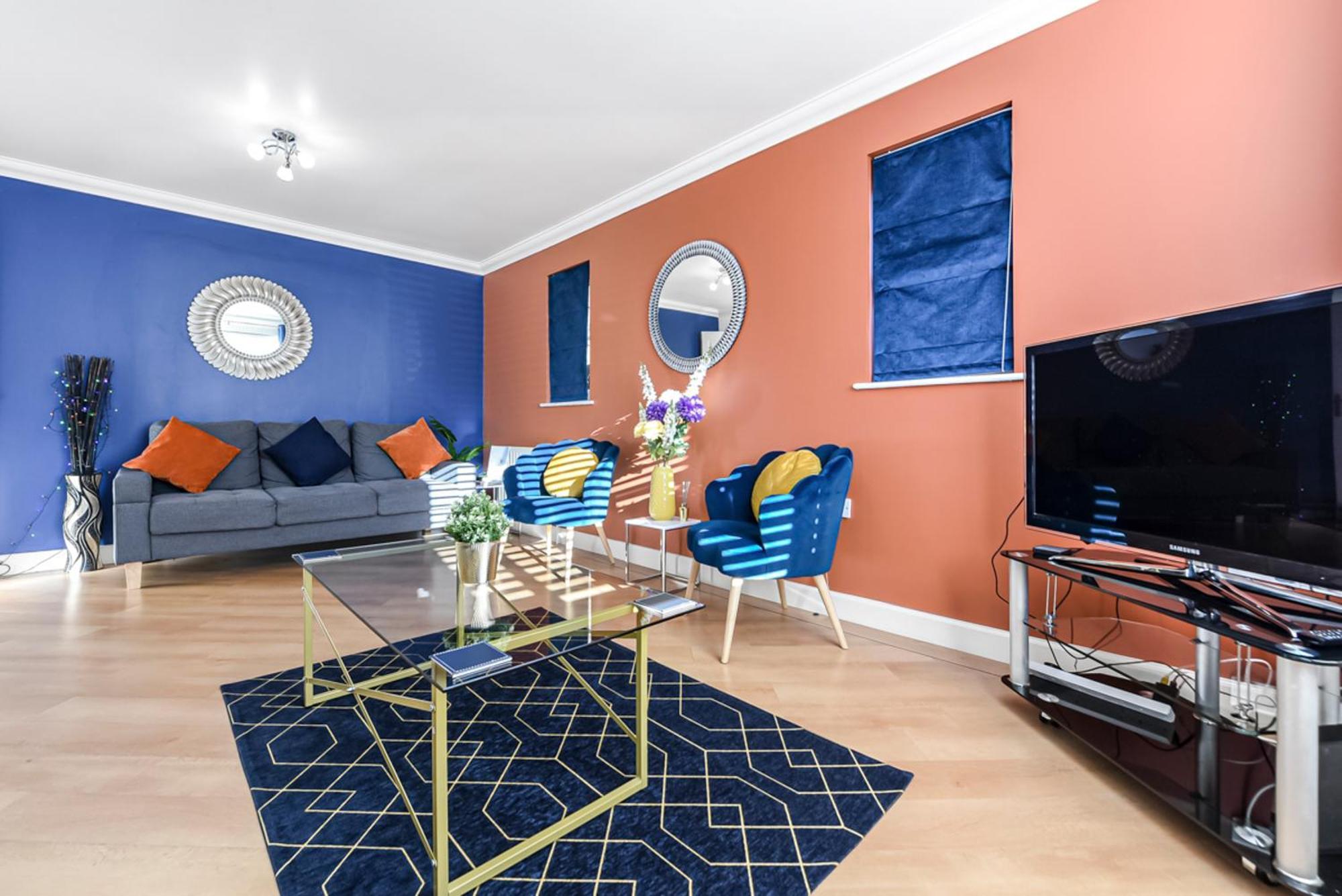 The Woodlands, Shortstay, Ideal For Families, Relocation, Contractors, Travel Stay Horley Buitenkant foto